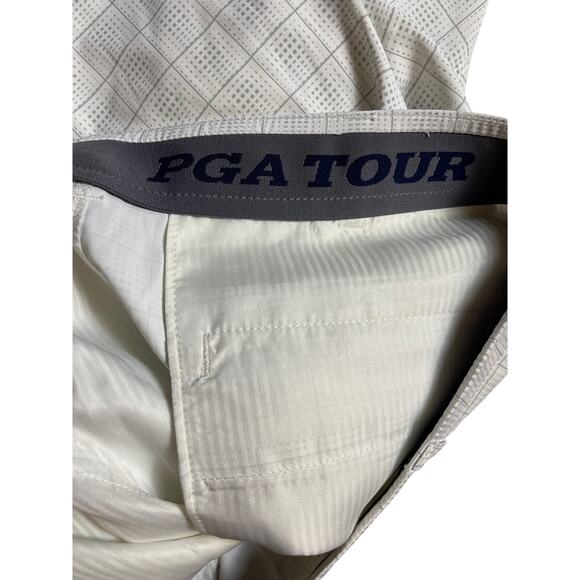 Men’s PGA Tour White & Gray Checked 10” Inseam Flat Front Golf Shirts Size 38 - Picture 6 of 7